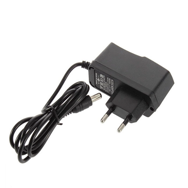 آداپتور برق XP PRODUCT مدل 9 ولت 1 آمپر PS197
